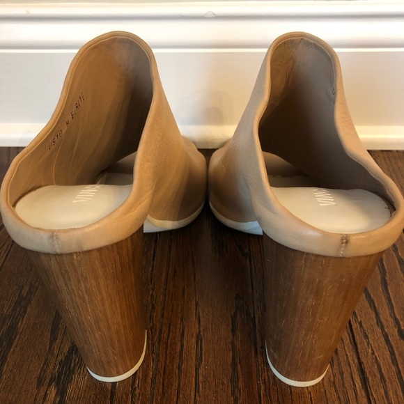 *NWOB* Vince. Women’s 10 Allison Leather Peep Toe Mule Heel in Nude - Picture 7 of 14